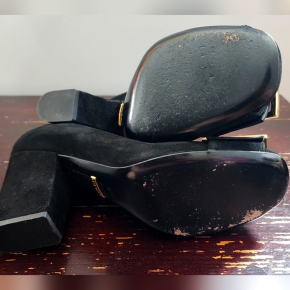 GUCCI black block heel buckle pumps sz 38.5.  323517 - Picture 9 of 9